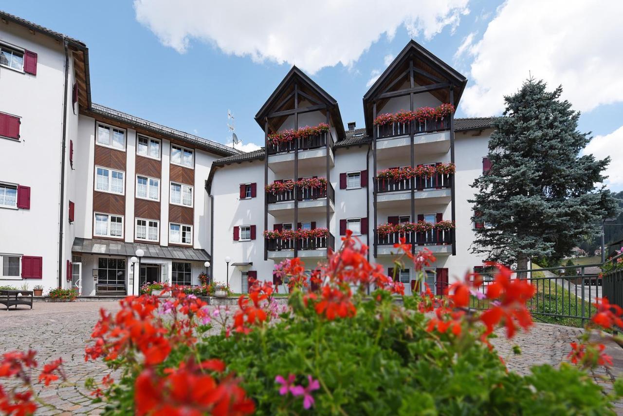 Residence Casa Metz Santa Cristina Val Gardena Esterno foto